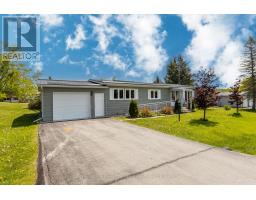 9 VISTA DRIVE, Kawartha Lakes, Ontario
