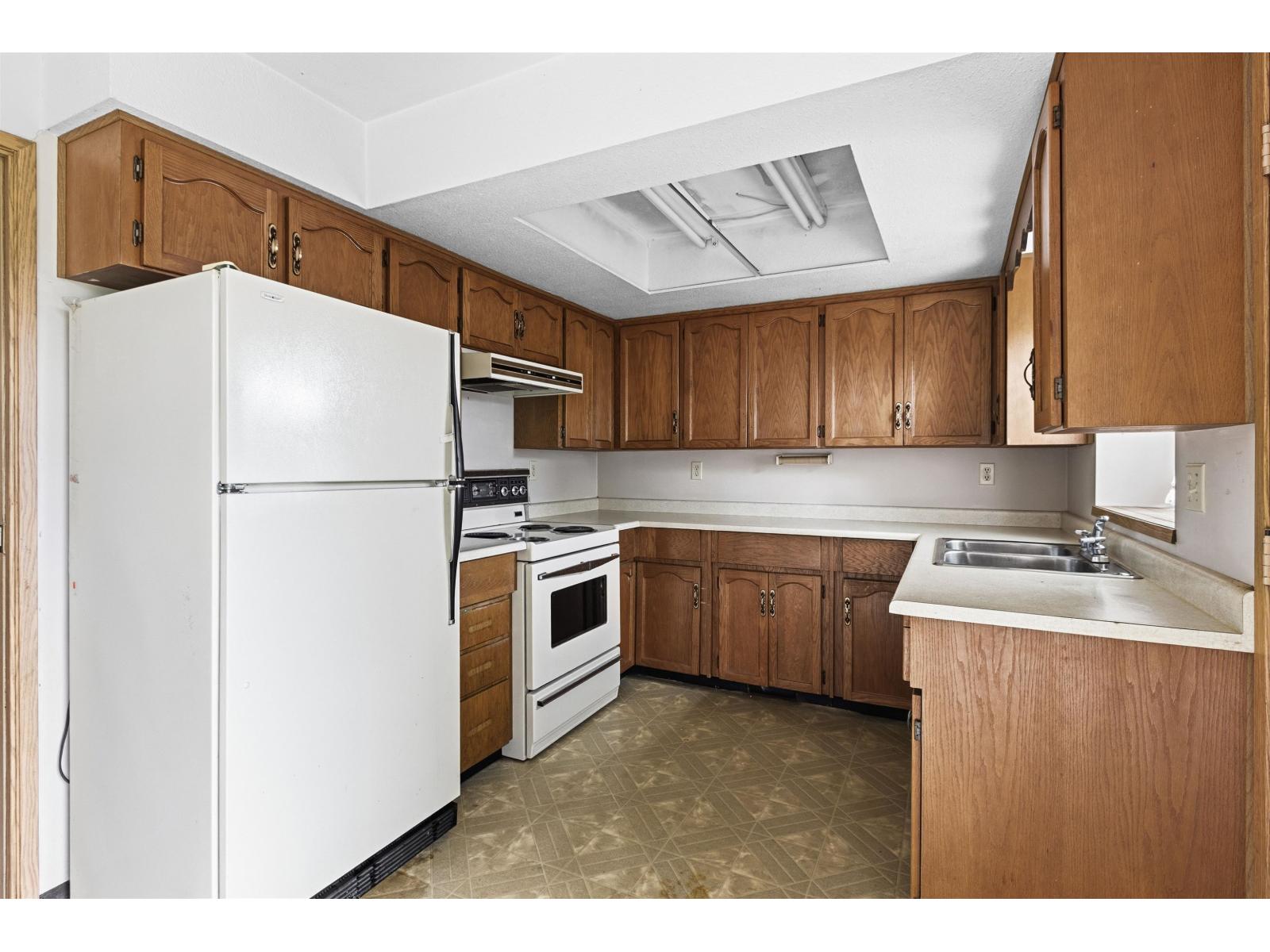 9381 139 Street, Surrey, British Columbia  V3V 7K9 - Photo 12 - R3129599