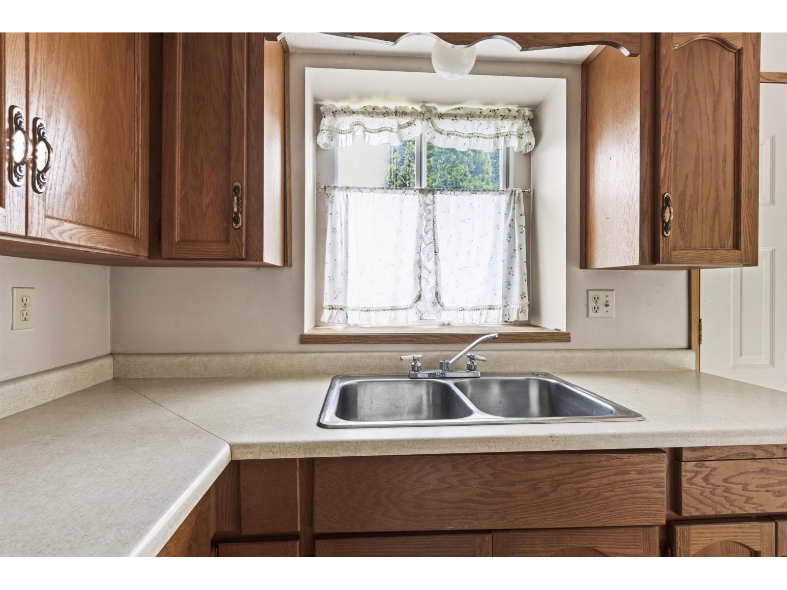 9381 139 Street, Surrey, British Columbia  V3V 7K9 - Photo 13 - R3129599