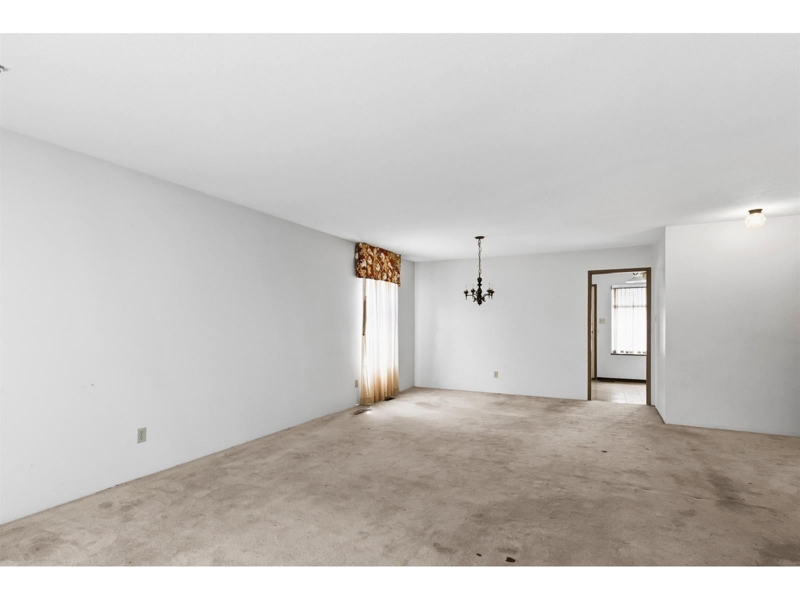 9381 139 Street, Surrey, British Columbia  V3V 7K9 - Photo 9 - R3129599