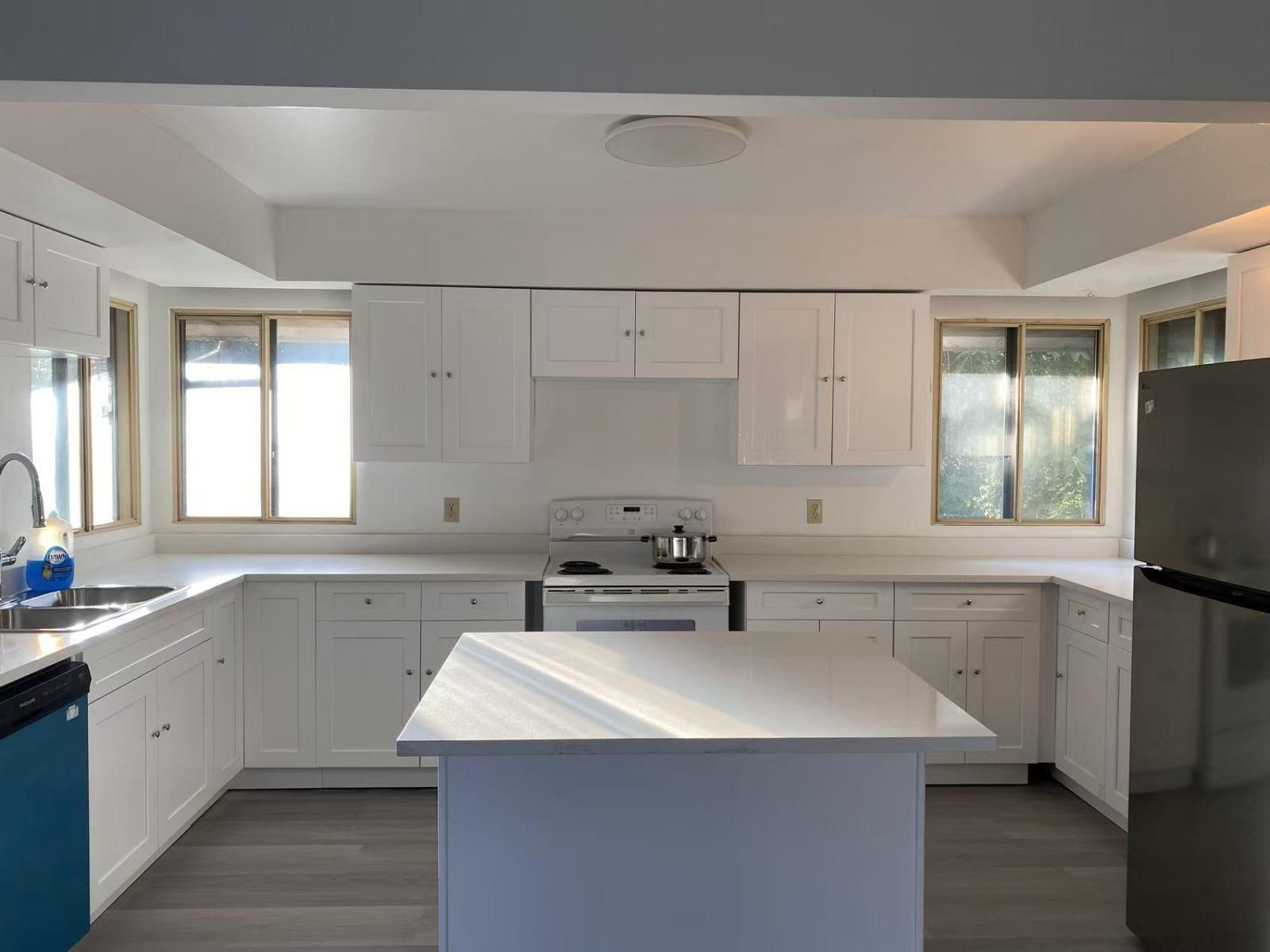 75xx 184 STREET, Surrey, British Columbia