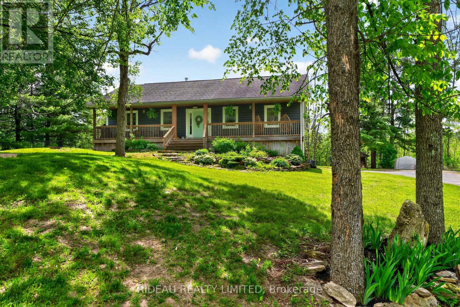 55 Davis Lock Road, Rideau Lakes, Ontario K0G 1E0 - Photo 2 - X13212368