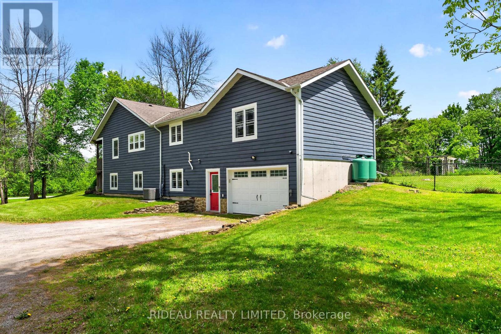 55 Davis Lock Road, Rideau Lakes, Ontario K0G 1E0 - Photo 6 - X13212368