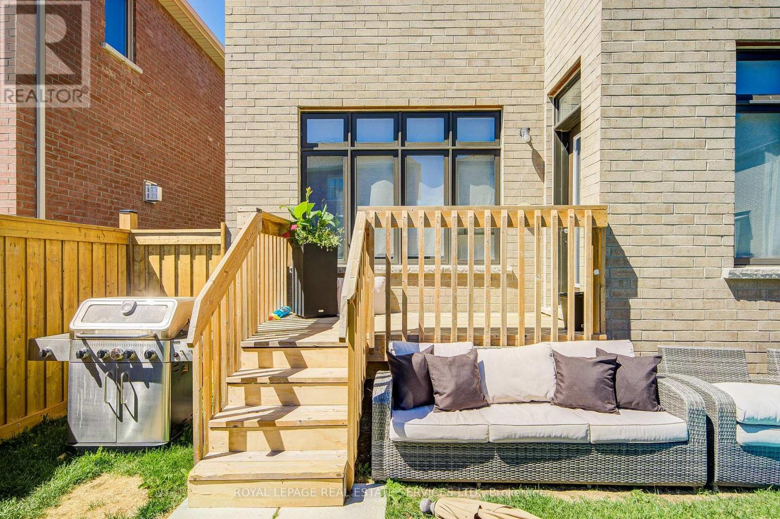 25 Garrett Styles Drive, Georgina, Ontario  L4P 2E7 - Photo 43 - N13210214