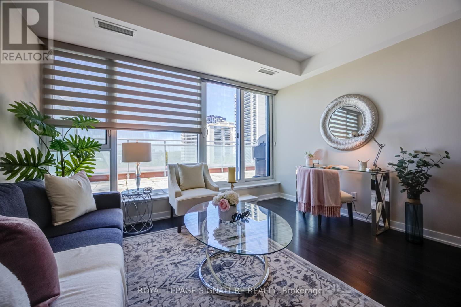 920 - 1830 Bloor Street W, Toronto, Ontario M6P 0A2 - Photo 5 - W13211750