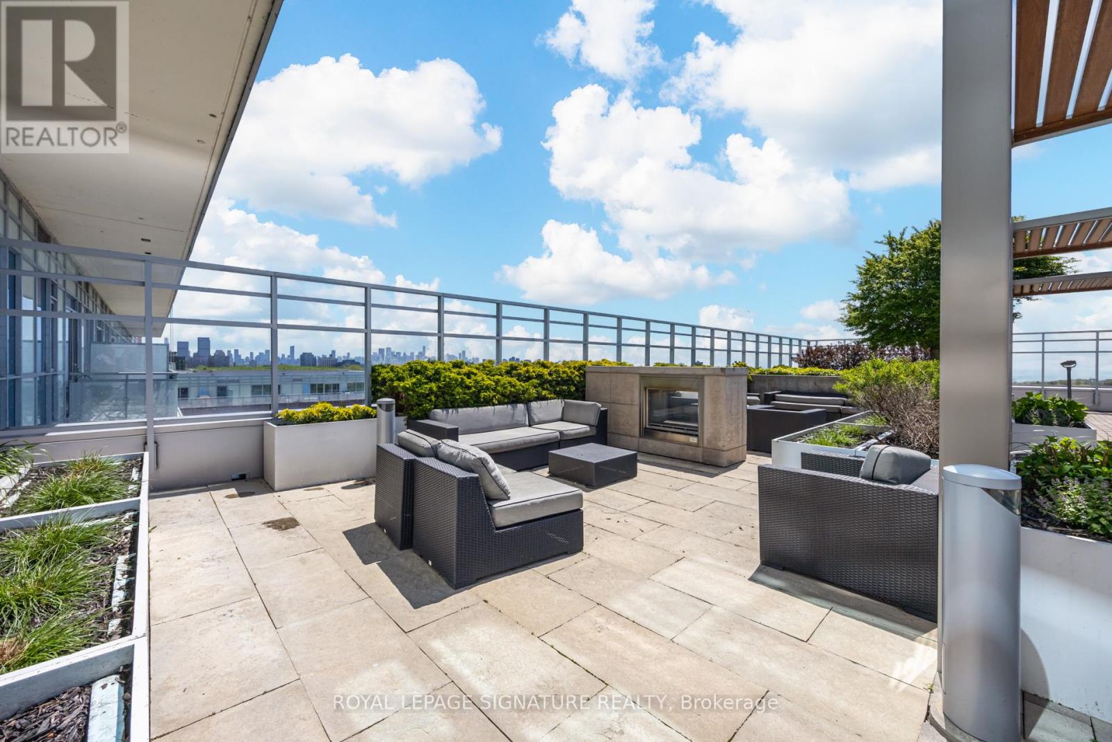 920 - 1830 Bloor Street W, Toronto, Ontario M6P 0A2 - Photo 17 - W13211750