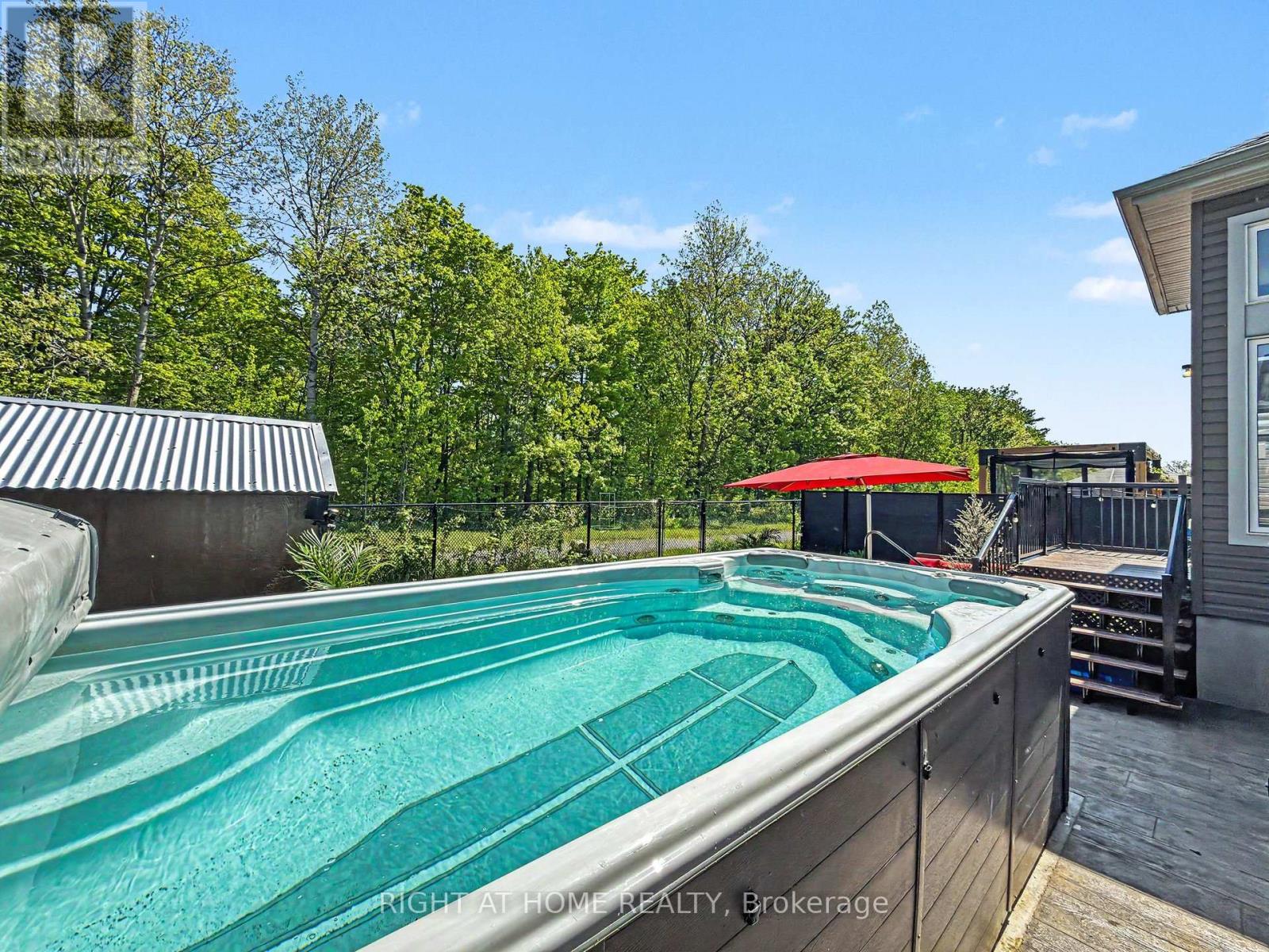 766 Rue Du Rivage Street, Clarence-Rockland, Ontario K4K 0K8 - Photo 33 - X13212358