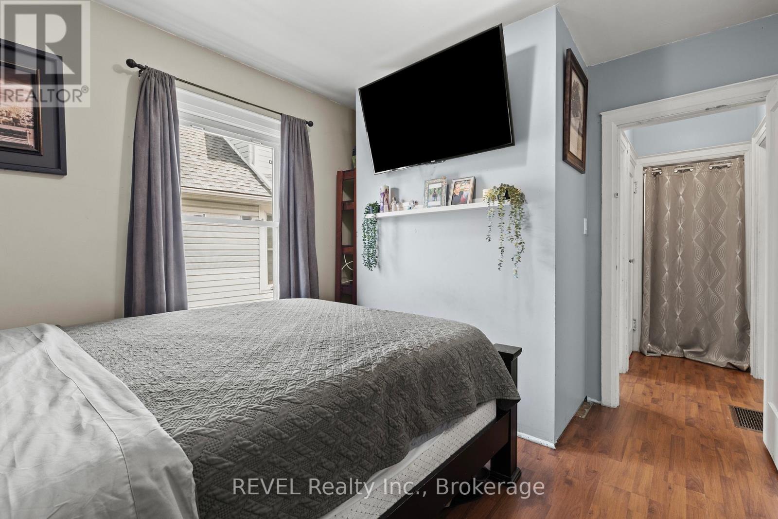 217 Niagara Street N, St. Catharines (Facer), Ontario  L2M 4V3 - Photo 16 - X13212322