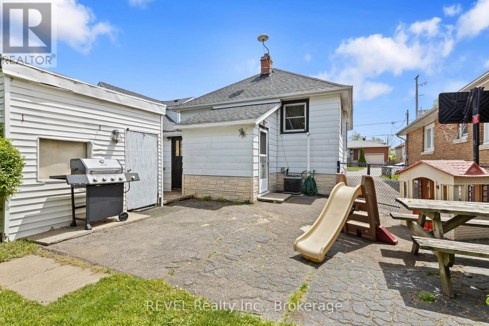 217 Niagara Street N, St. Catharines (Facer), Ontario  L2M 4V3 - Photo 27 - X13212322