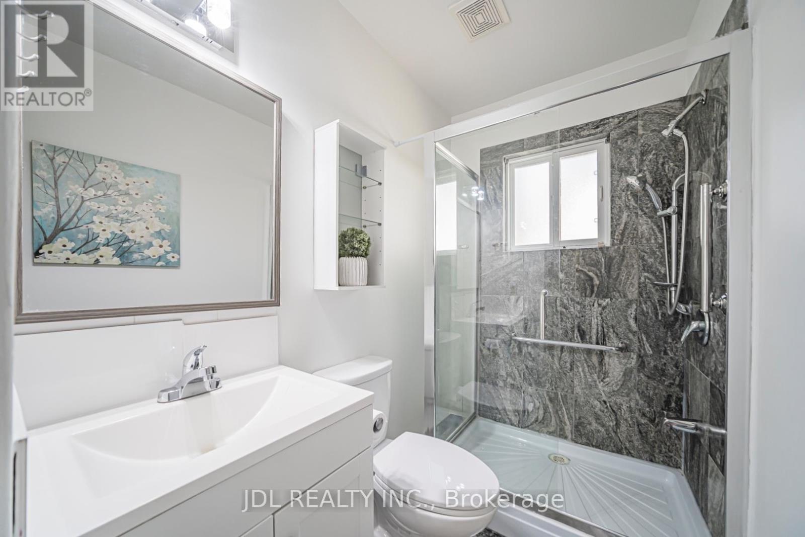 58 Bestview Drive, Toronto, Ontario  M2M 2X9 - Photo 30 - C13212308