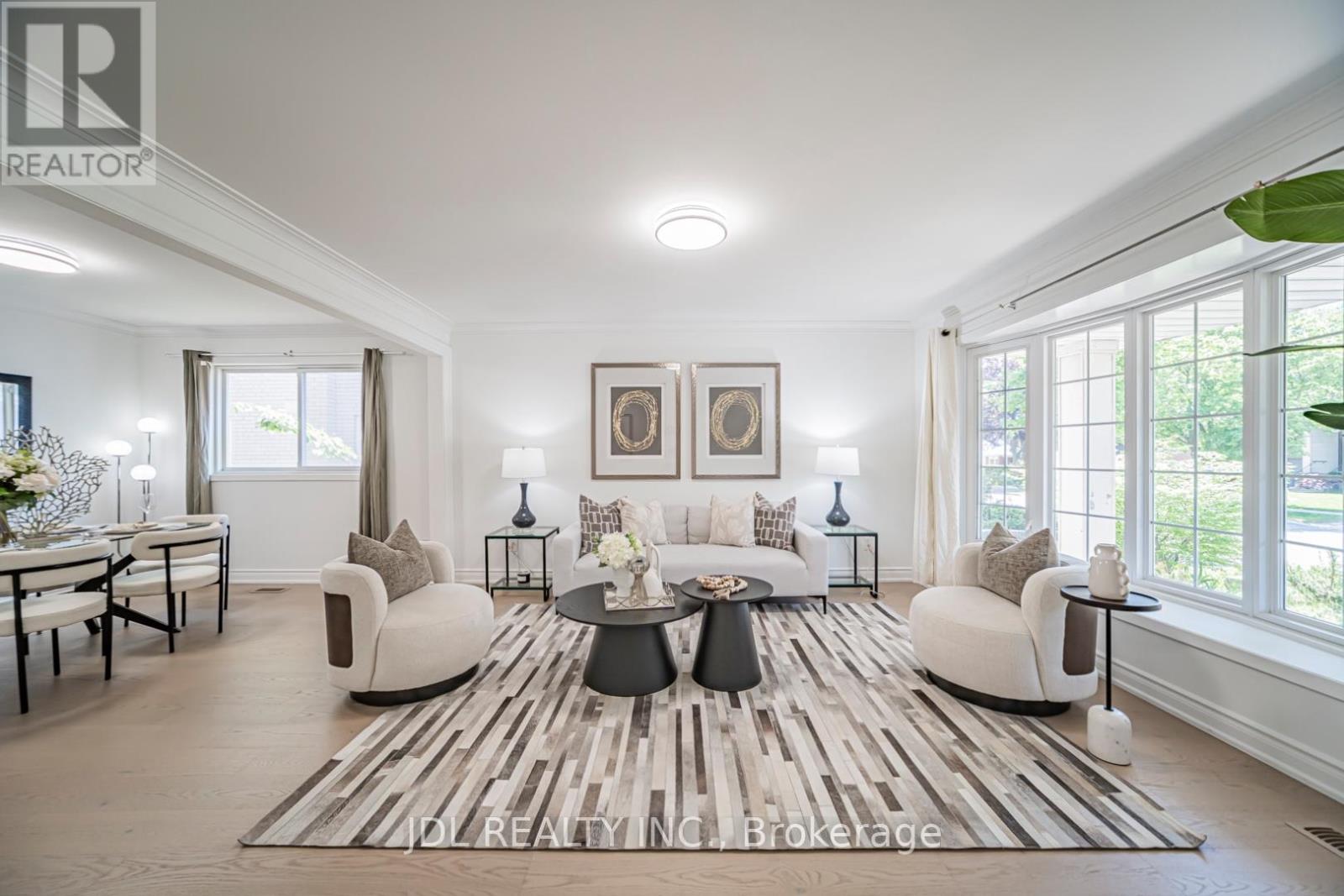 58 Bestview Drive, Toronto, Ontario  M2M 2X9 - Photo 6 - C13212308