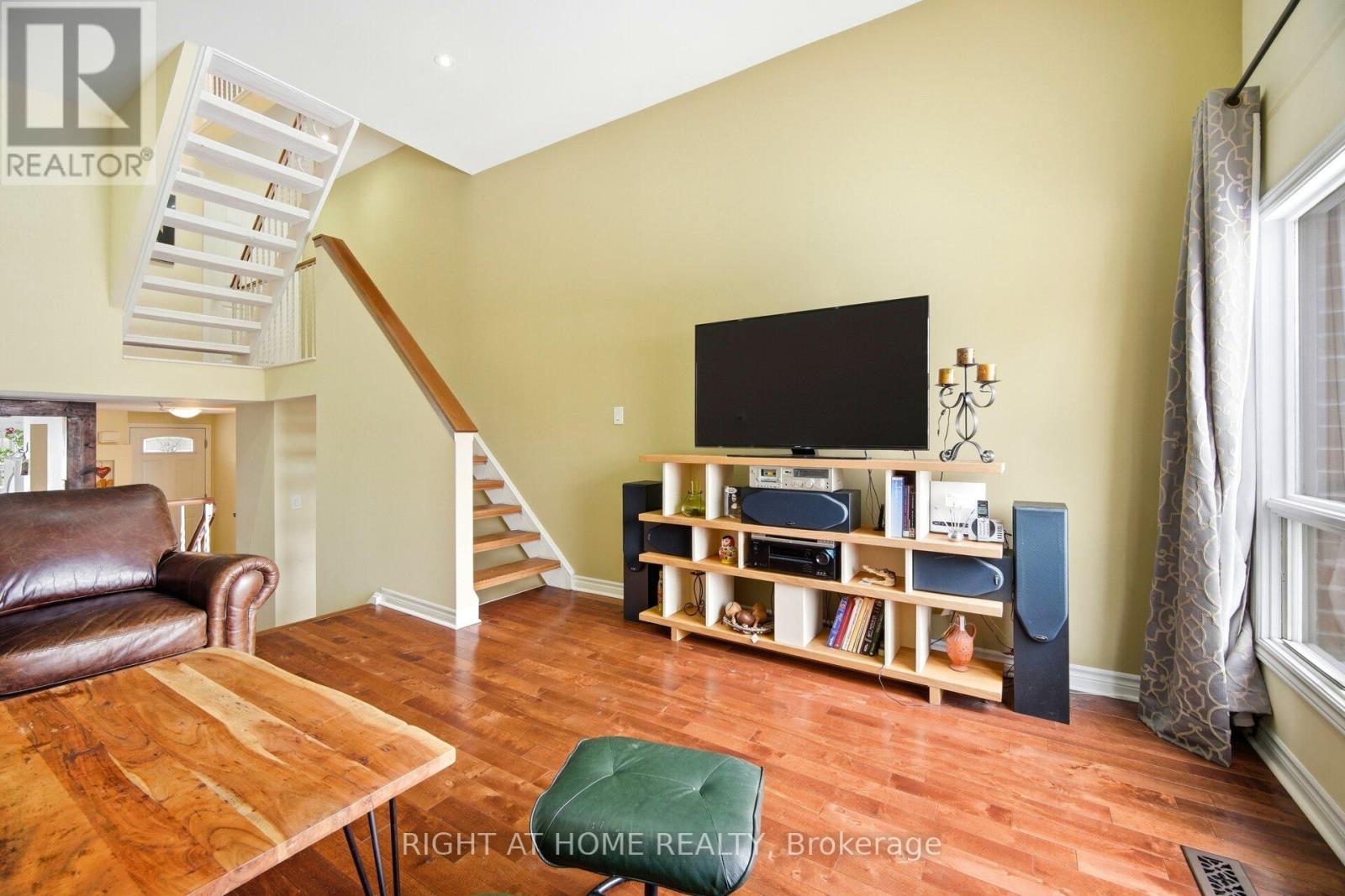 94 Dutch Myrtle Way, Toronto, Ontario  M3B 3K8 - Photo 20 - C13212314