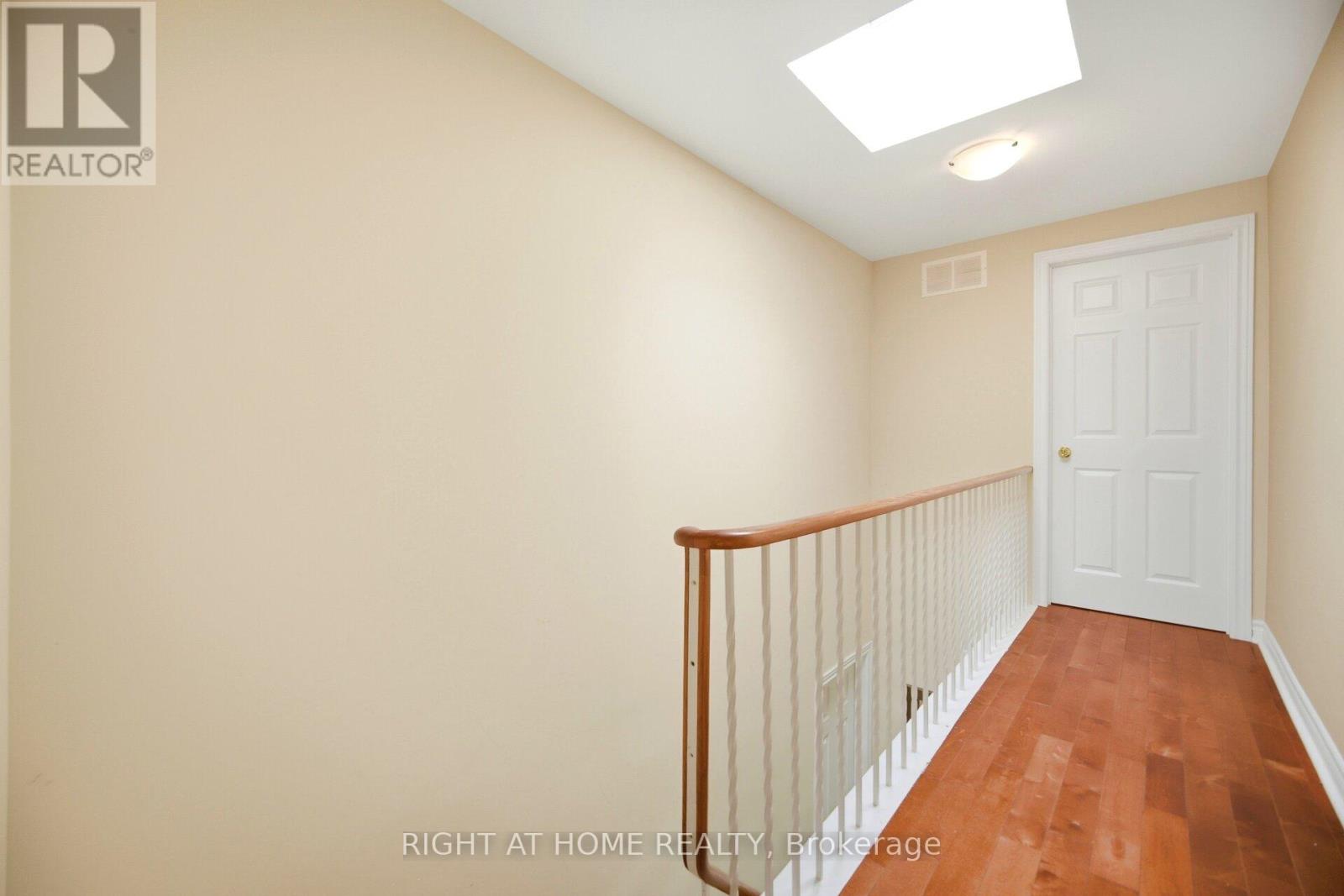 94 Dutch Myrtle Way, Toronto, Ontario  M3B 3K8 - Photo 24 - C13212314
