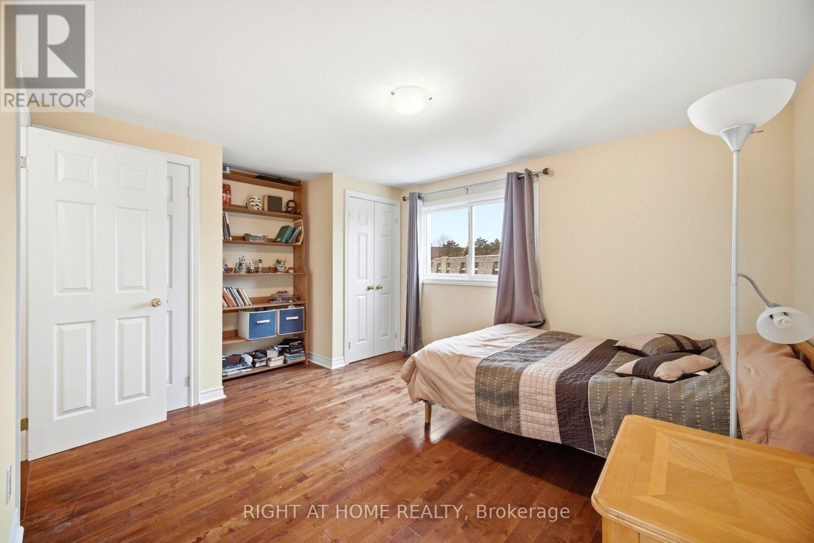 94 Dutch Myrtle Way, Toronto, Ontario  M3B 3K8 - Photo 33 - C13212314