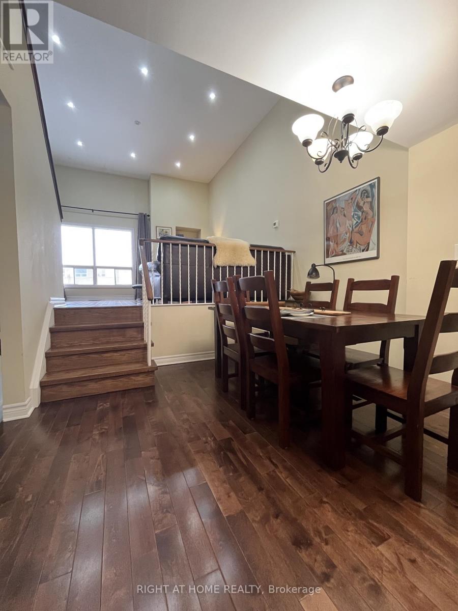 94 Dutch Myrtle Way, Toronto, Ontario  M3B 3K8 - Photo 38 - C13212314