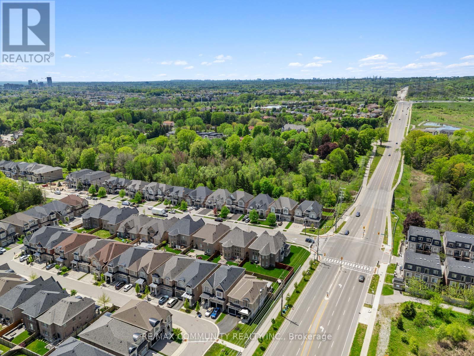 22 Coates Of Arms Lane, Ajax, Ontario L1T 3S2 - Photo 49 - E13212344