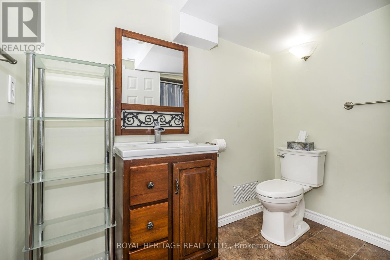 35 Hughes Crescent, Ajax, Ontario  L1T 3P9 - Photo 28 - E13212348
