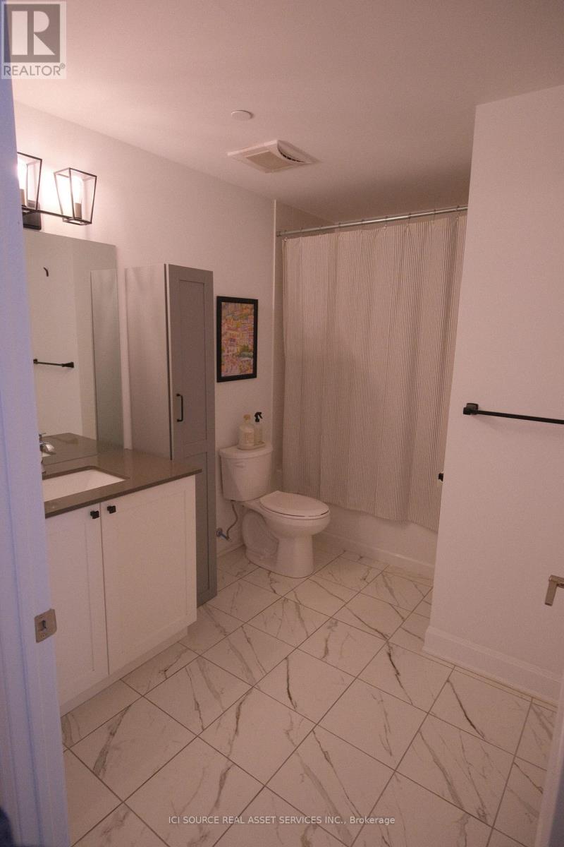 421 - 50 Lakebreeze Drive, Clarington, Ontario  L1B 0V9 - Photo 11 - E13212386