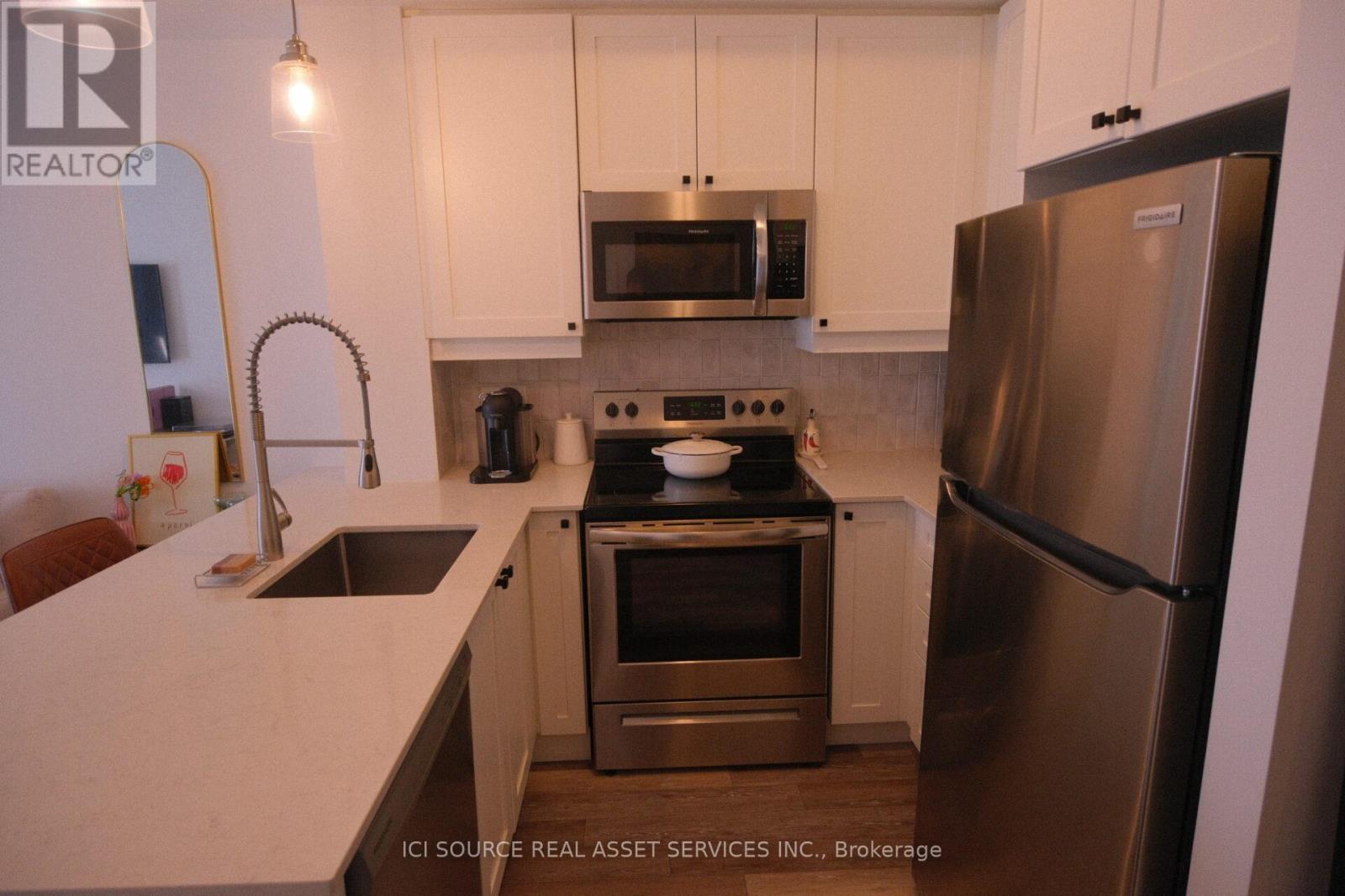 421 - 50 Lakebreeze Drive, Clarington, Ontario  L1B 0V9 - Photo 13 - E13212386