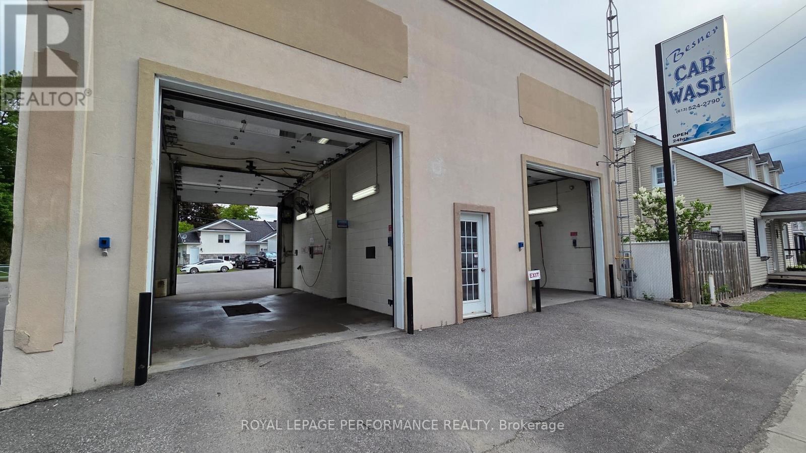 206 St Philippe Street, Alfred And Plantagenet, Ontario  K0B 1A0 - Photo 1 - X13209148