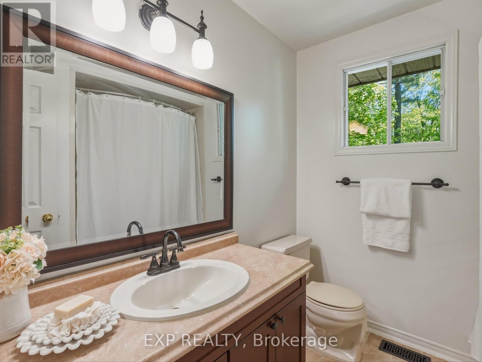 11 Spence Avenue, Springwater, Ontario  L9X 0P2 - Photo 34 - S13212384