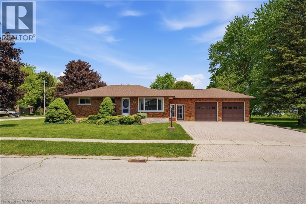 55 William Street N, Plattsville, Ontario  N0J 1S0 - Photo 1 - 40833495