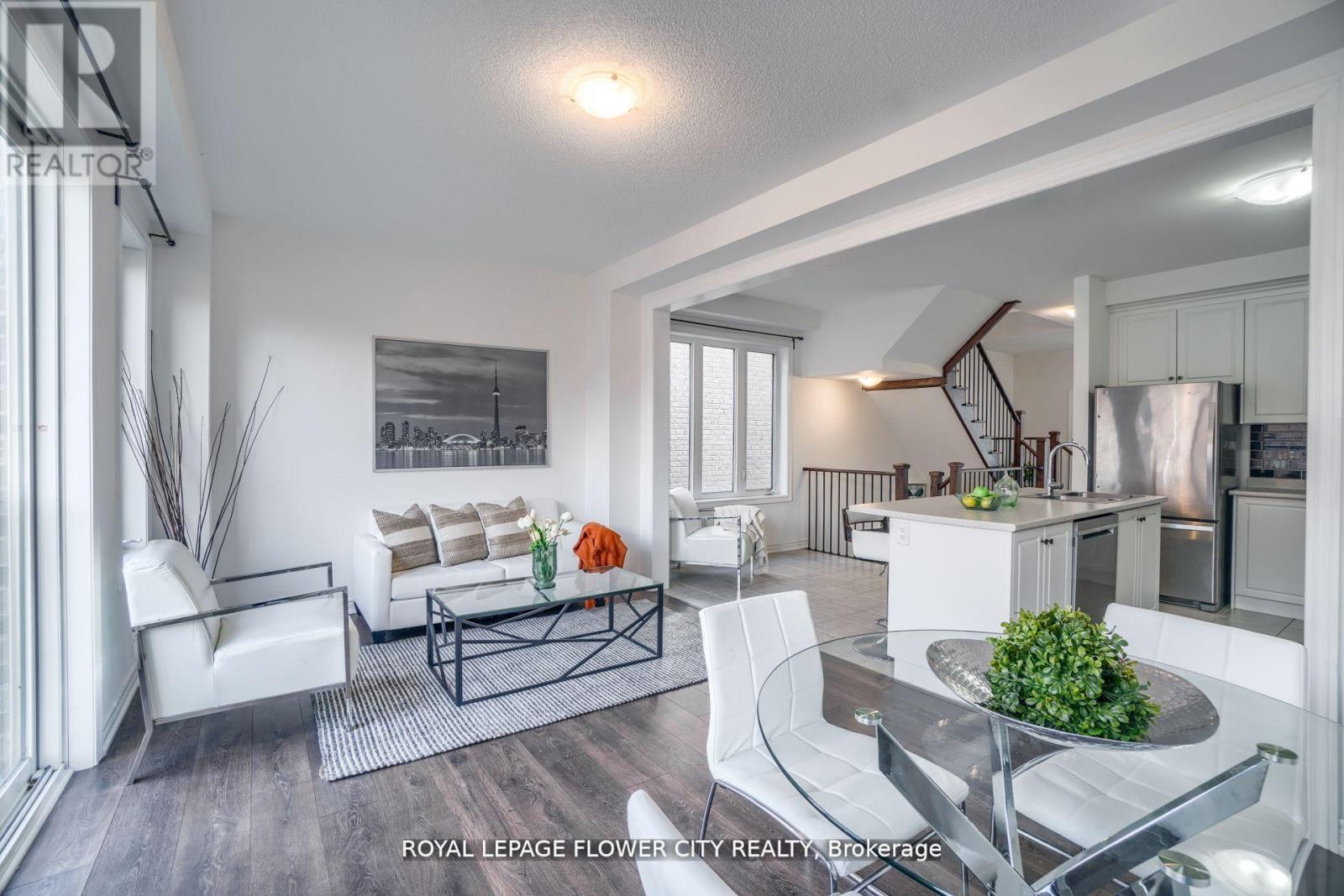14 Faye Street, Brampton, Ontario  L6P 4M9 - Photo 10 - W13212304