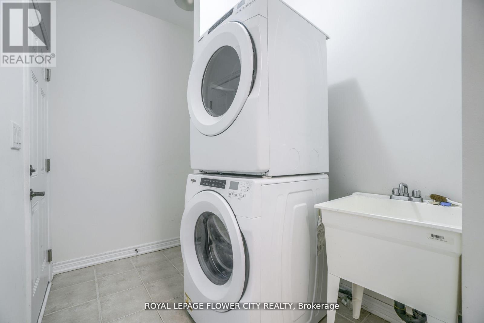 14 Faye Street, Brampton, Ontario  L6P 4M9 - Photo 32 - W13212304