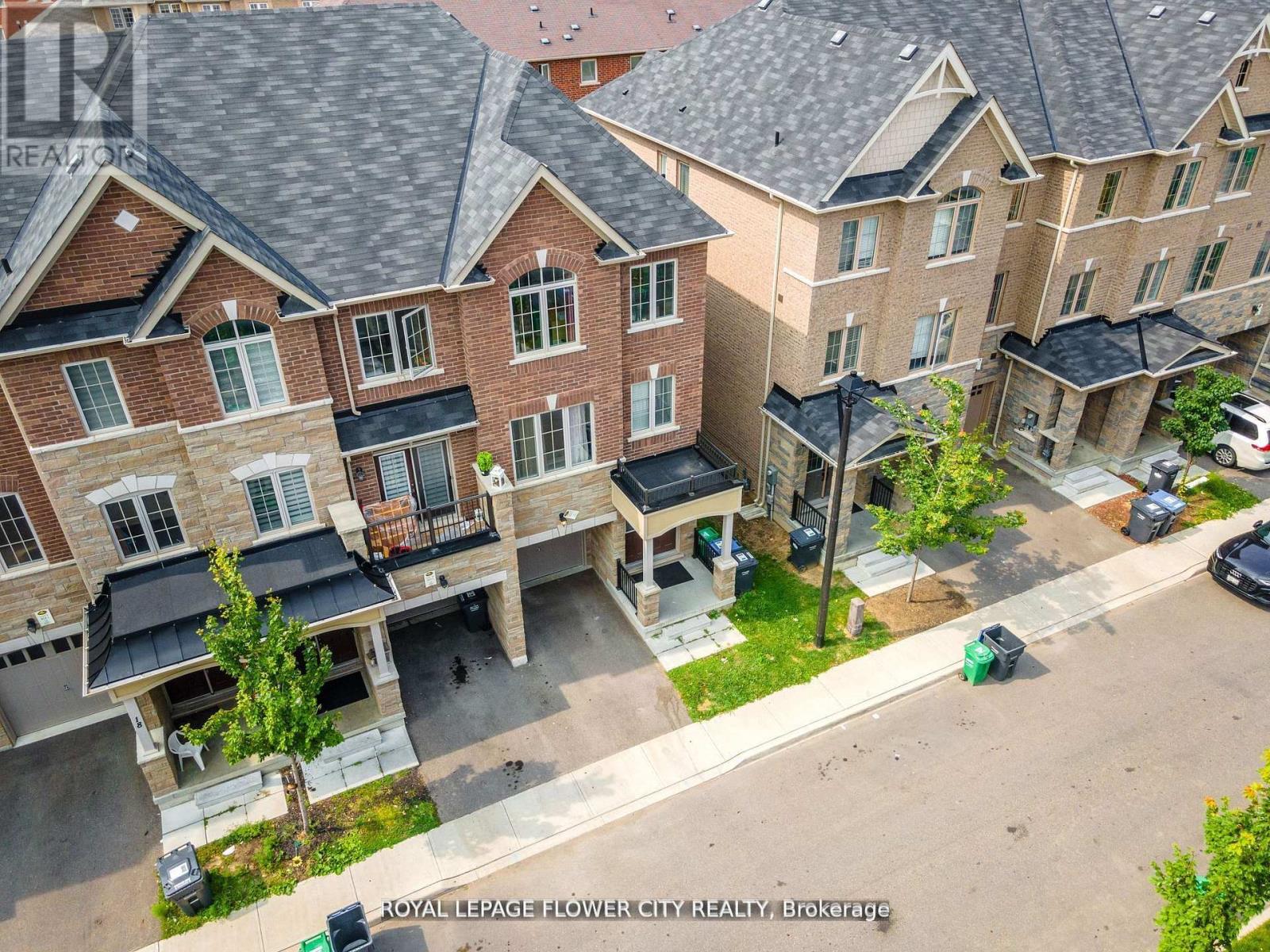 14 Faye Street, Brampton, Ontario  L6P 4M9 - Photo 35 - W13212304