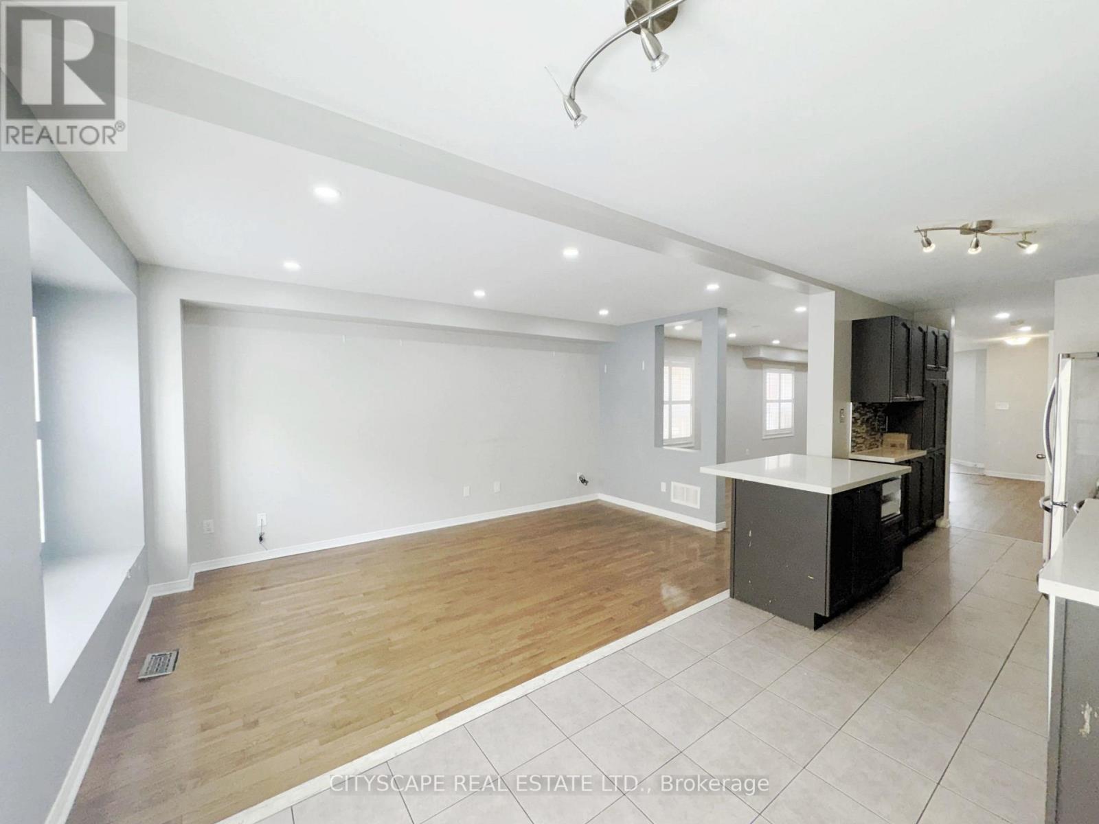 68 Vintage Gate, Brampton, Ontario  L6X 5C2 - Photo 15 - W13212354