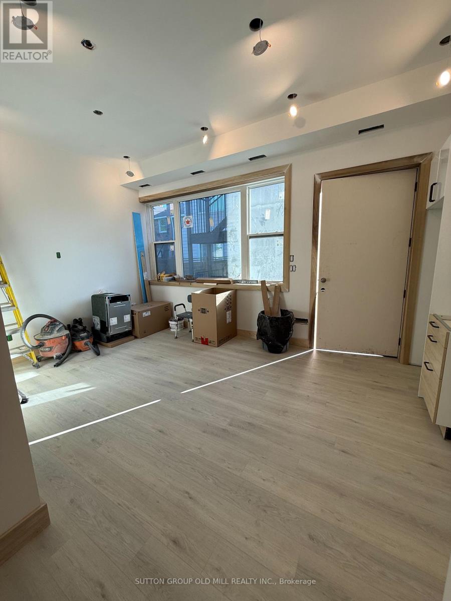 05 - 625 Harvie Avenue, Toronto, Ontario  M6E 4M4 - Photo 4 - W13212406