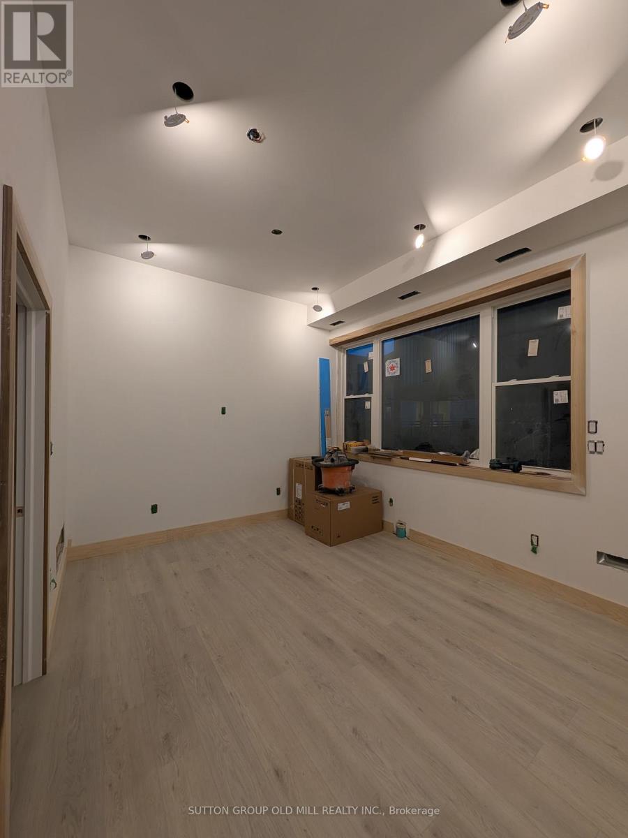 05 - 625 Harvie Avenue, Toronto, Ontario  M6E 4M4 - Photo 9 - W13212406