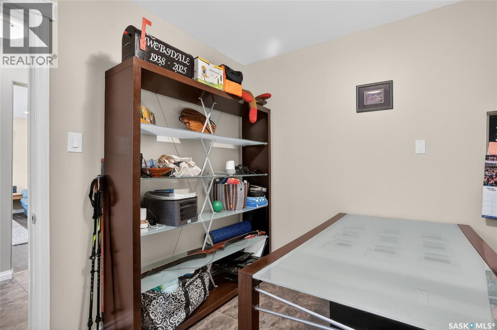 215 Neatby Crescent, Saskatoon, Saskatchewan  S7M 4W9 - Photo 29 - SK037404