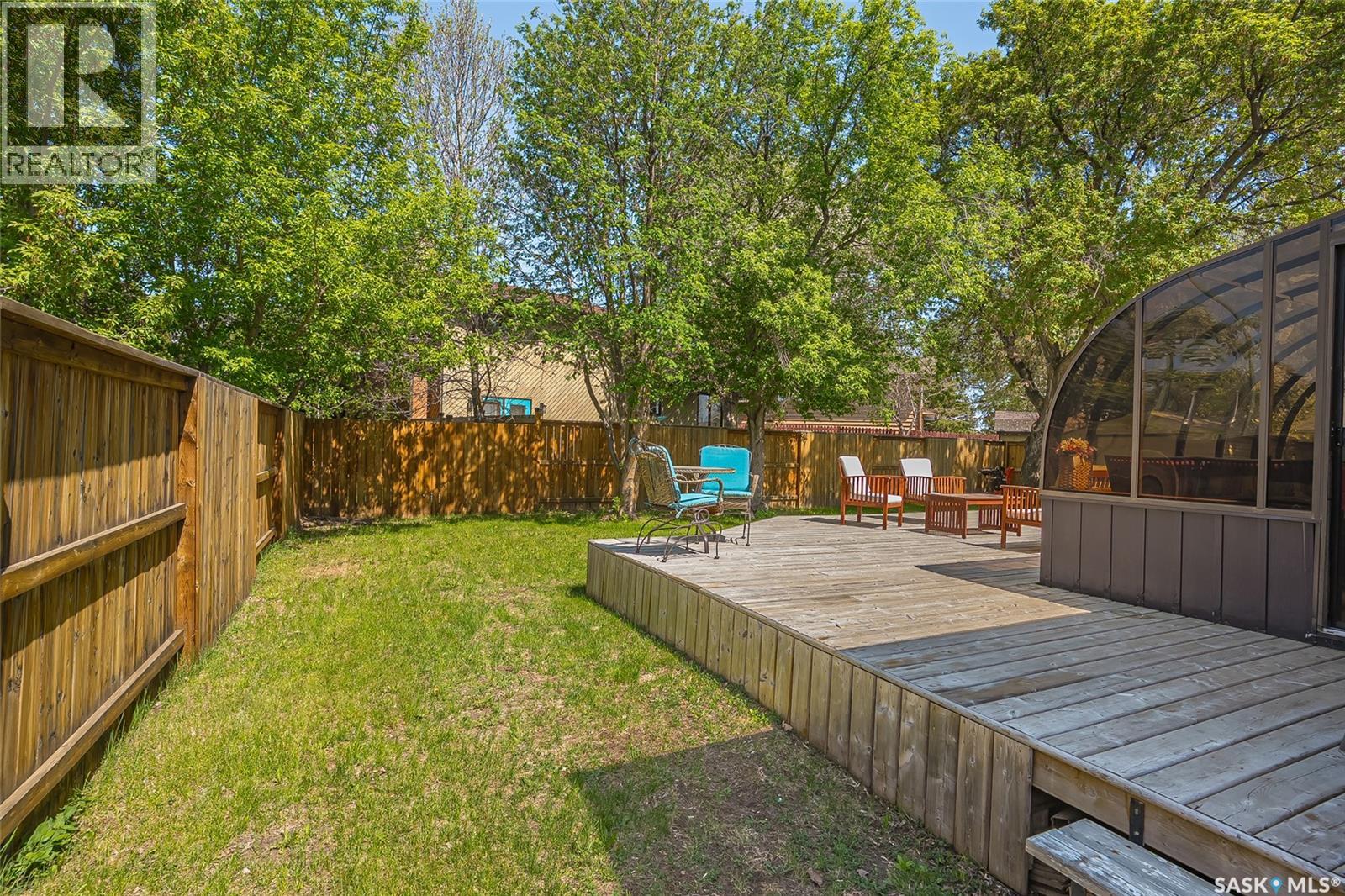 215 Neatby Crescent, Saskatoon, Saskatchewan  S7M 4W9 - Photo 49 - SK037404