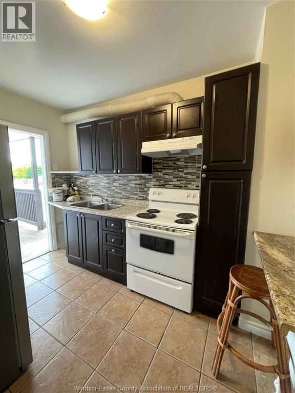MLS# 26012340: 2329 PILLETTE Unit# 2, Windsor, Canada