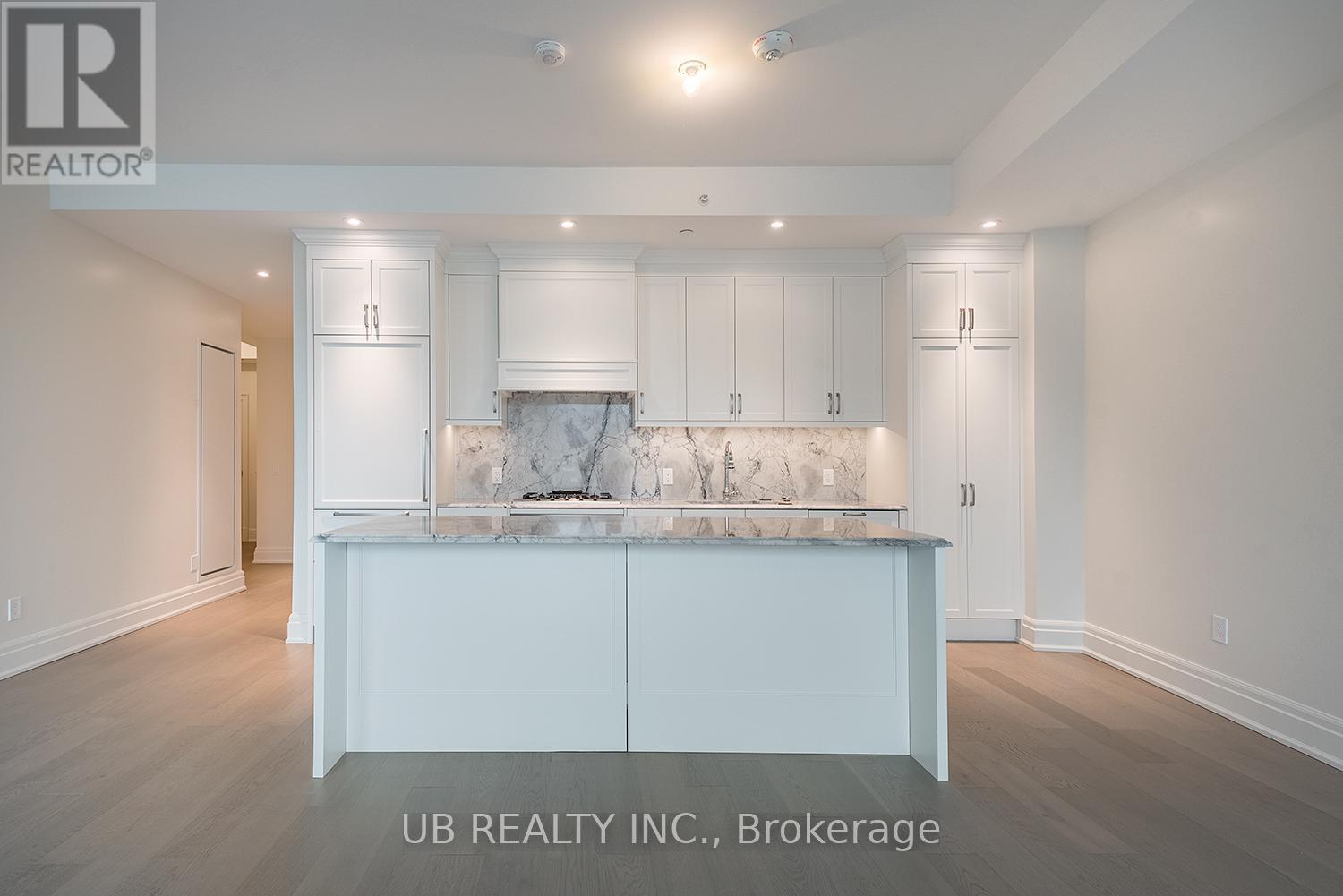 202 - 1451 Wellington Street W, Ottawa, Ontario  K1Y 2X3 - Photo 2 - X13212274