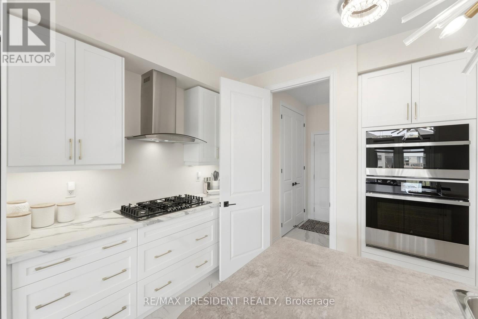 80 Explorer Way, Thorold, Ontario  L2V 0K3 - Photo 11 - X13212292