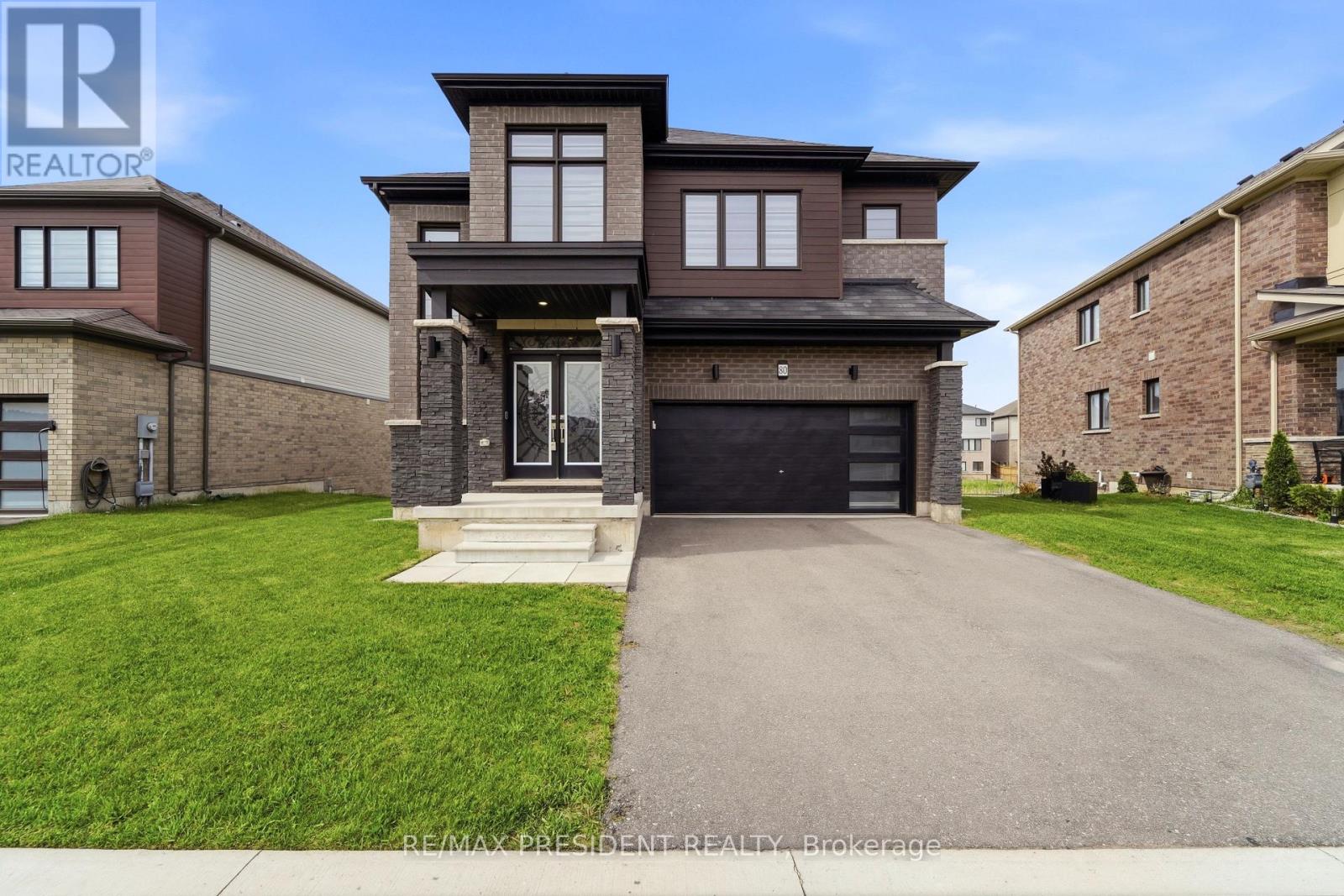 80 Explorer Way, Thorold, Ontario  L2V 0K3 - Photo 3 - X13212292
