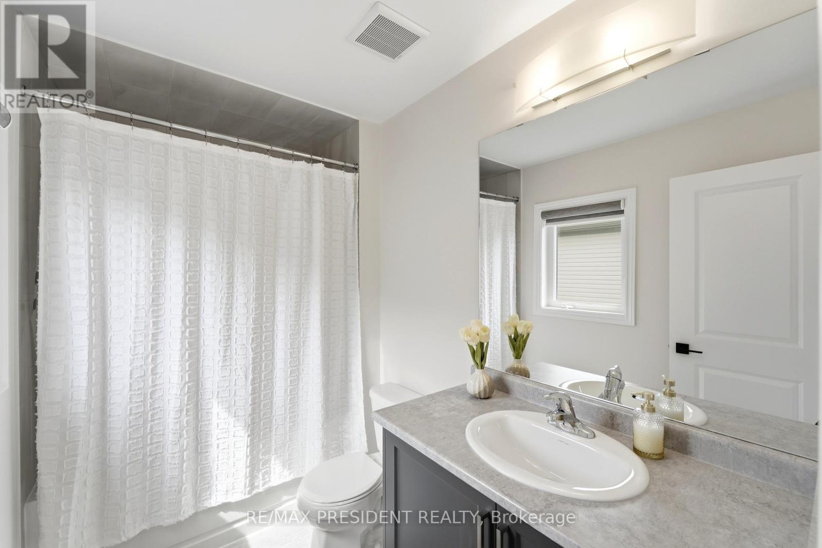 80 Explorer Way, Thorold, Ontario  L2V 0K3 - Photo 30 - X13212292