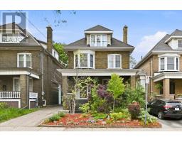 102 CARRICK AVENUE, Hamilton, Ontario