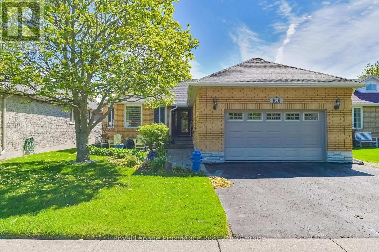 104 East House Crescent, Cobourg, Ontario  K9A 5K4 - Photo 1 - X13212490