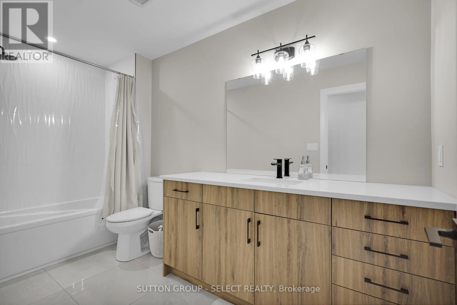 Lot 13 Hardy Drive, Strathroy-Caradoc, Ontario  N7G 0G2 - Photo 44 - X13212454