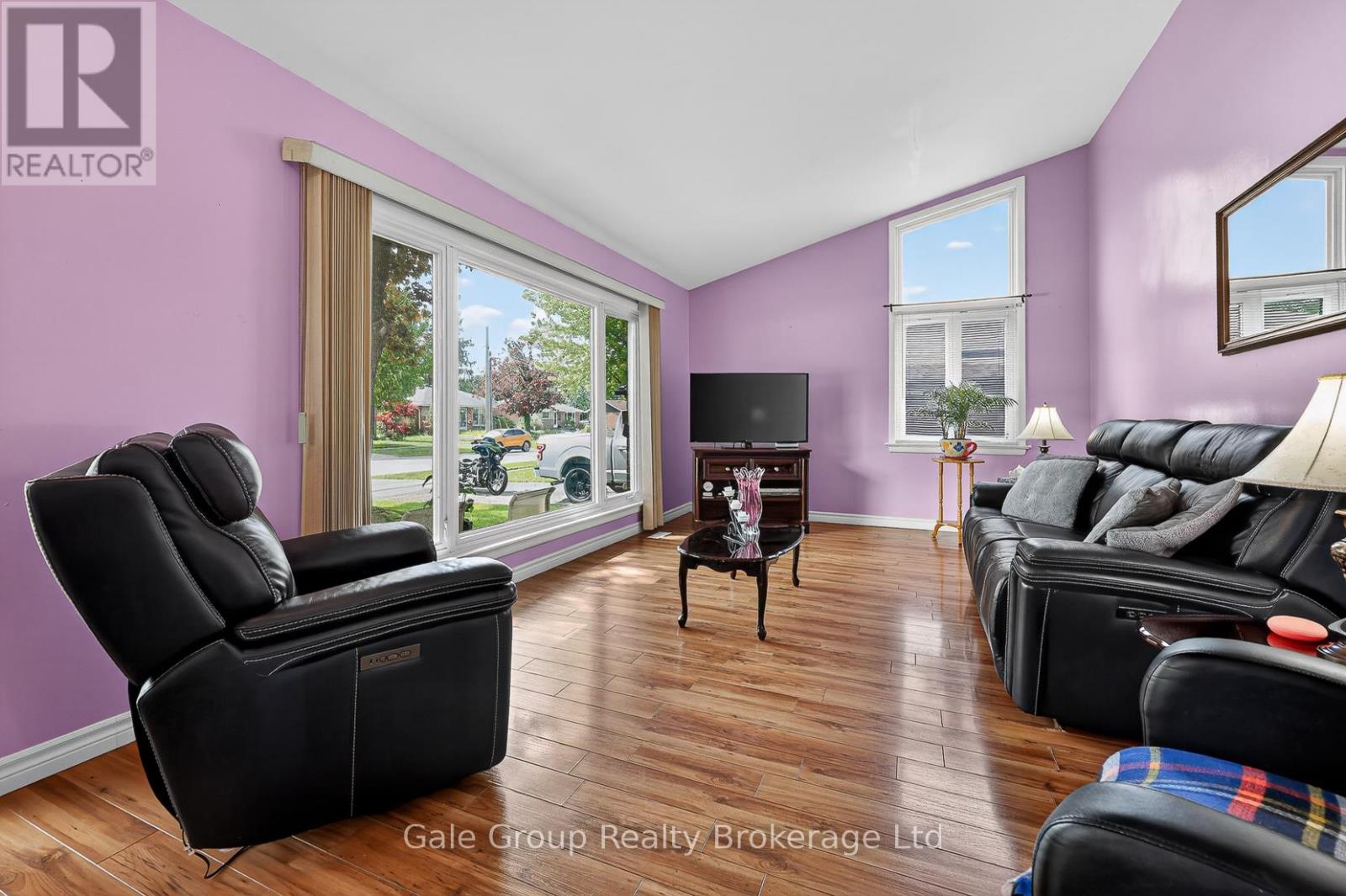 308 Willowgrove Crescent, Woodstock, Ontario N4S 7N4 - Photo 10 - X13212420