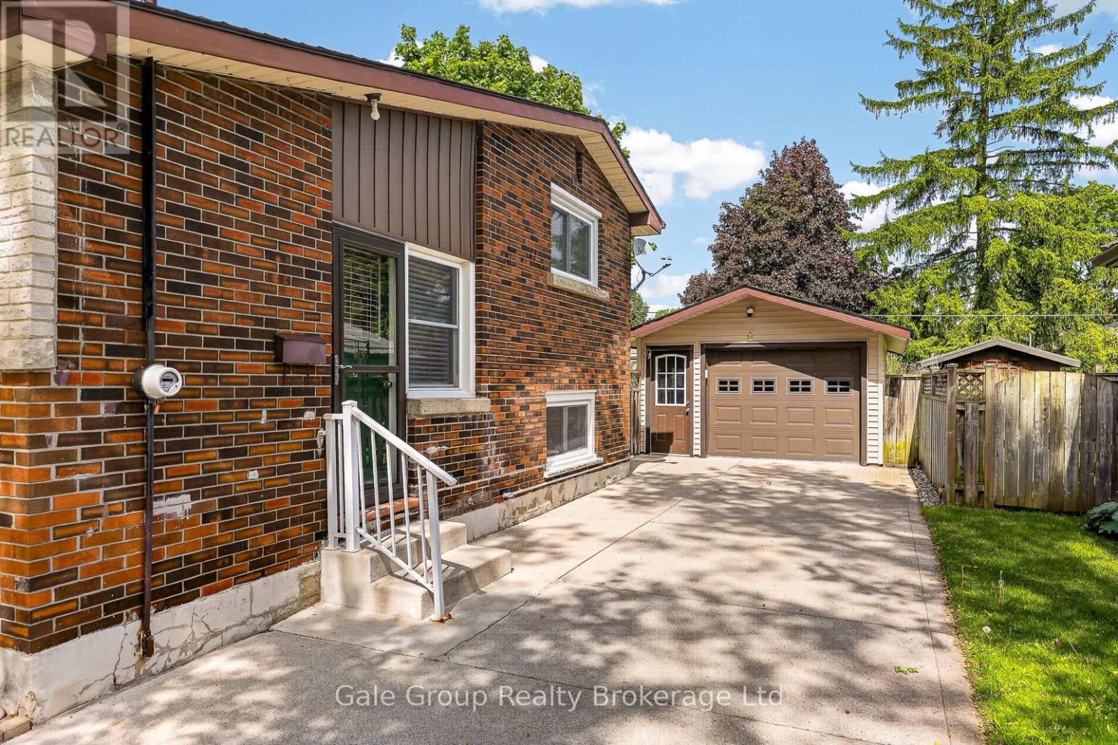 308 Willowgrove Crescent, Woodstock, Ontario N4S 7N4 - Photo 7 - X13212420