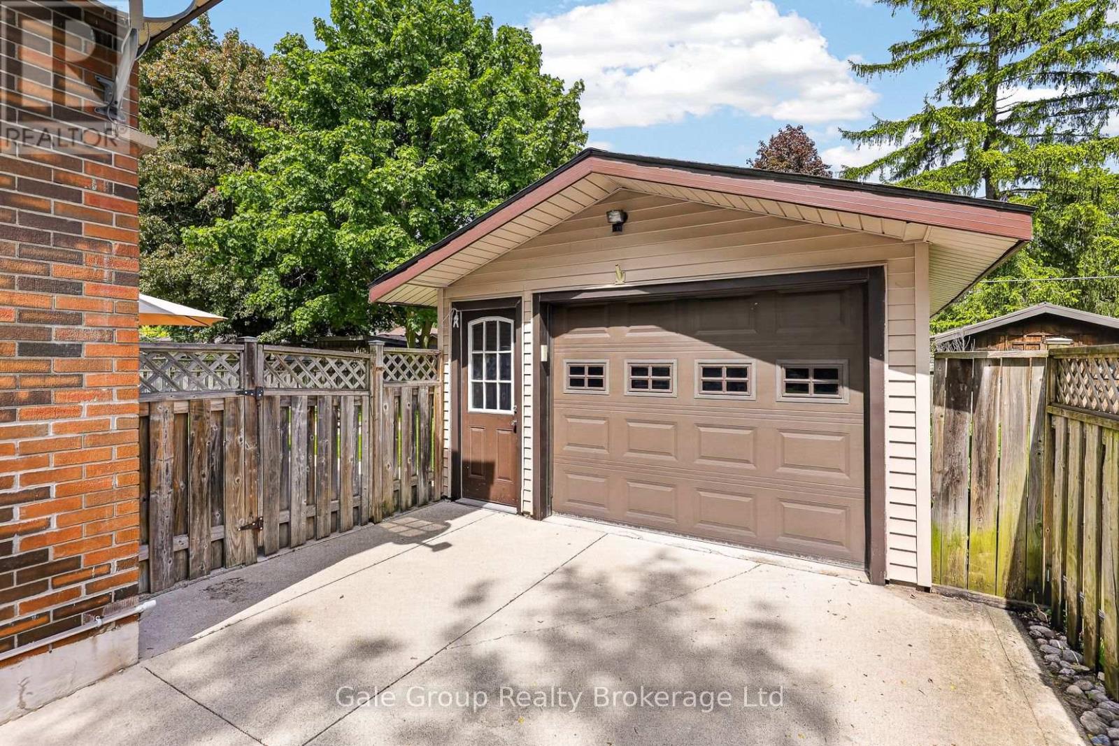 308 Willowgrove Crescent, Woodstock, Ontario N4S 7N4 - Photo 8 - X13212420