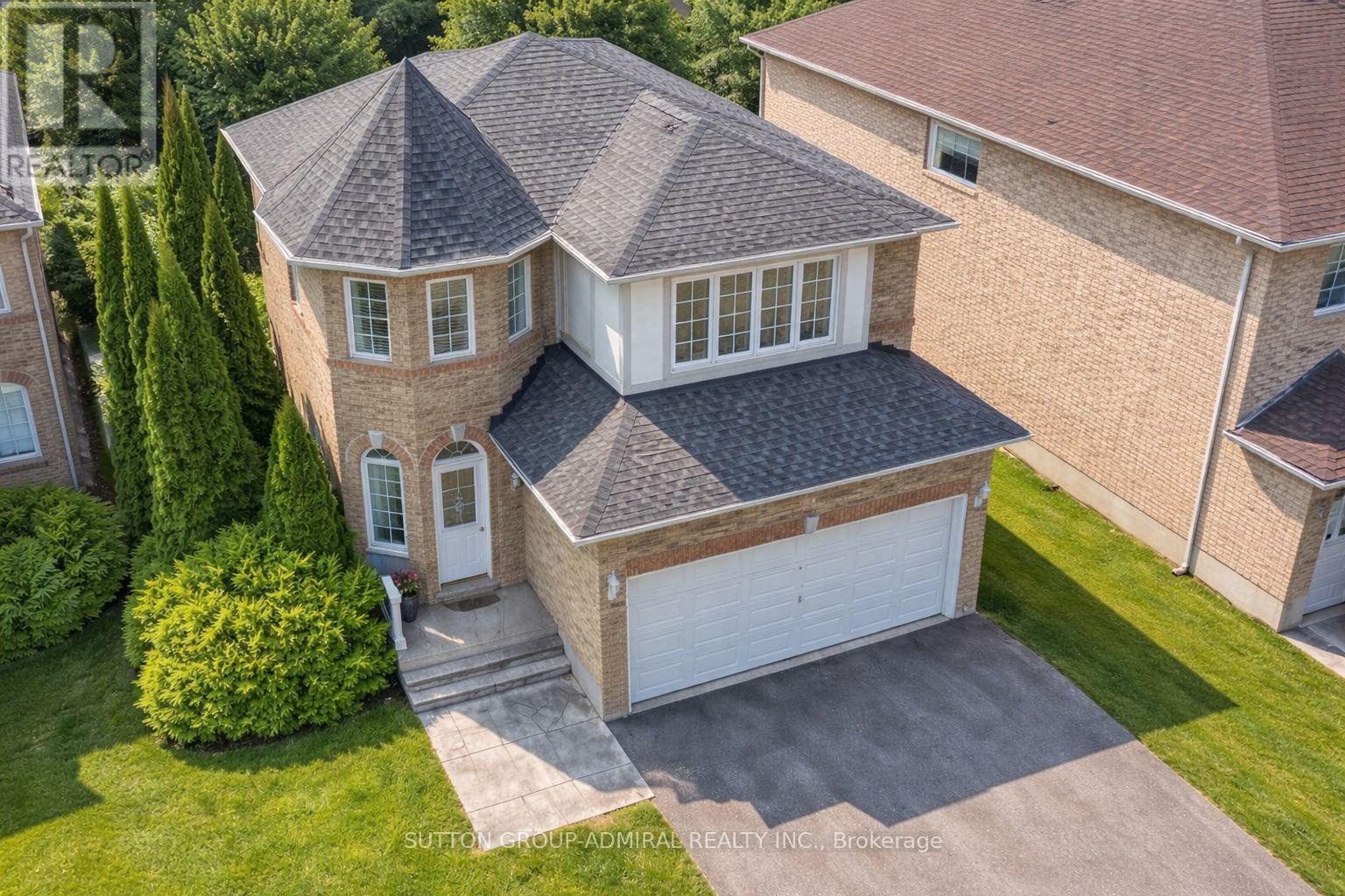 87 Stemmle Drive, Aurora, Ontario  L4G 6N4 - Photo 3 - N12761466