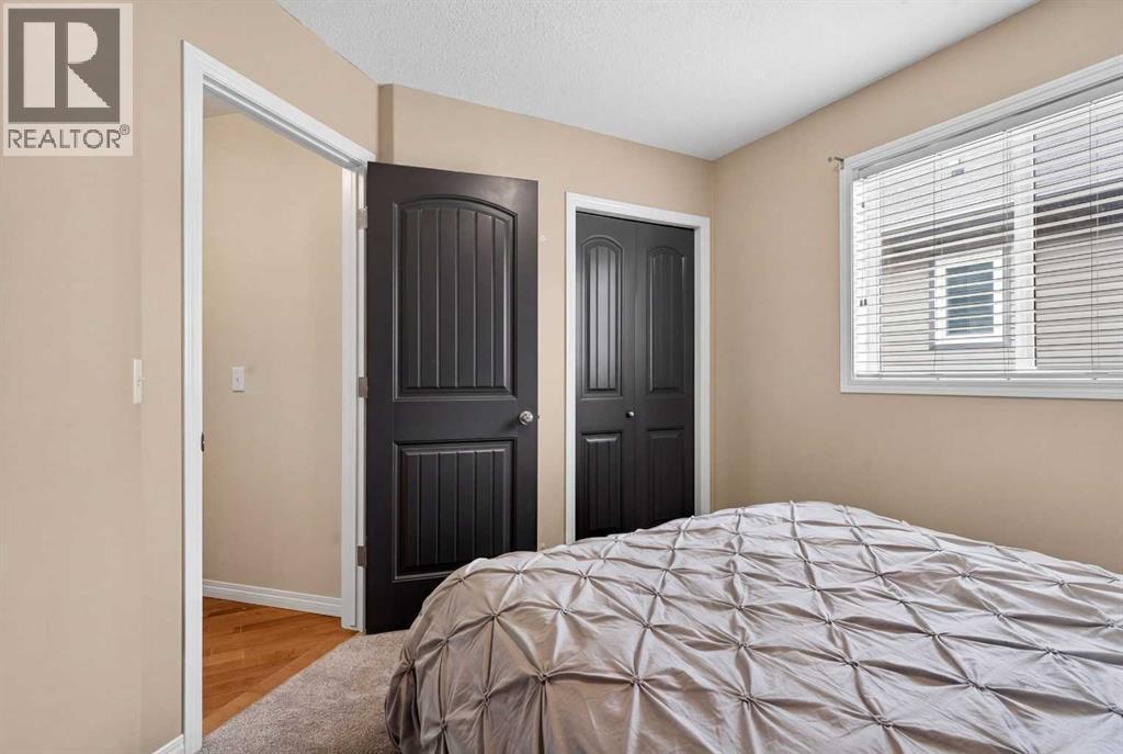 412 Highland Close, Strathmore, Alberta  T2A 3M9 - Photo 17 - A2306186