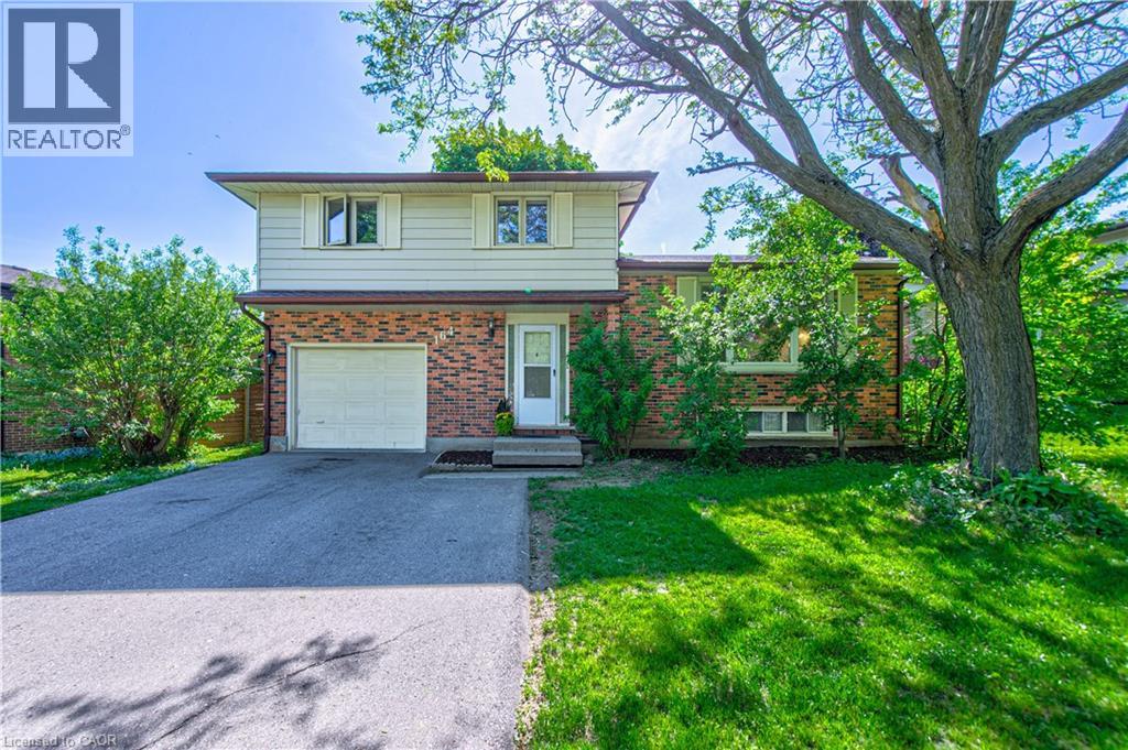 164 White Pine Crescent, Waterloo, Ontario  N2V 1C1 - Photo 2 - 40833768