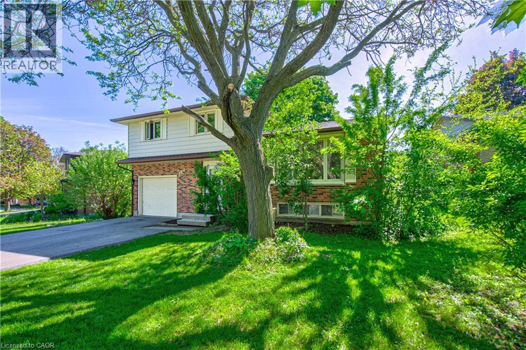 164 White Pine Crescent, Waterloo, Ontario  N2V 1C1 - Photo 3 - 40833768