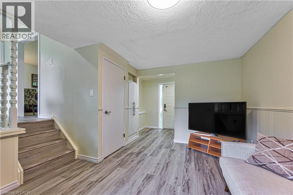 164 White Pine Crescent, Waterloo, Ontario  N2V 1C1 - Photo 7 - 40833768